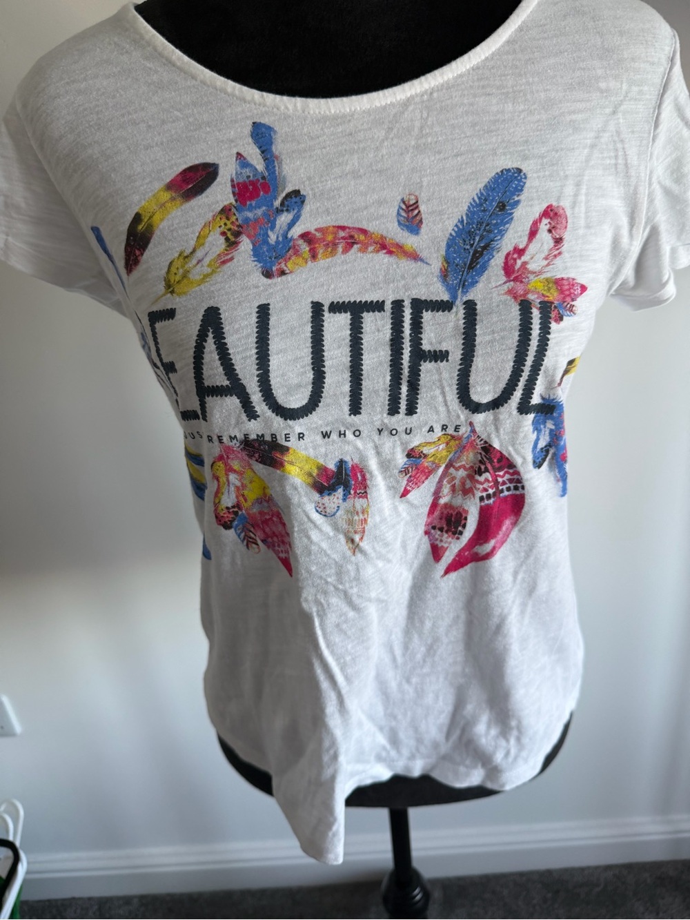 Women’s White 'Beautiful' Graphic Short Sleeve Tee